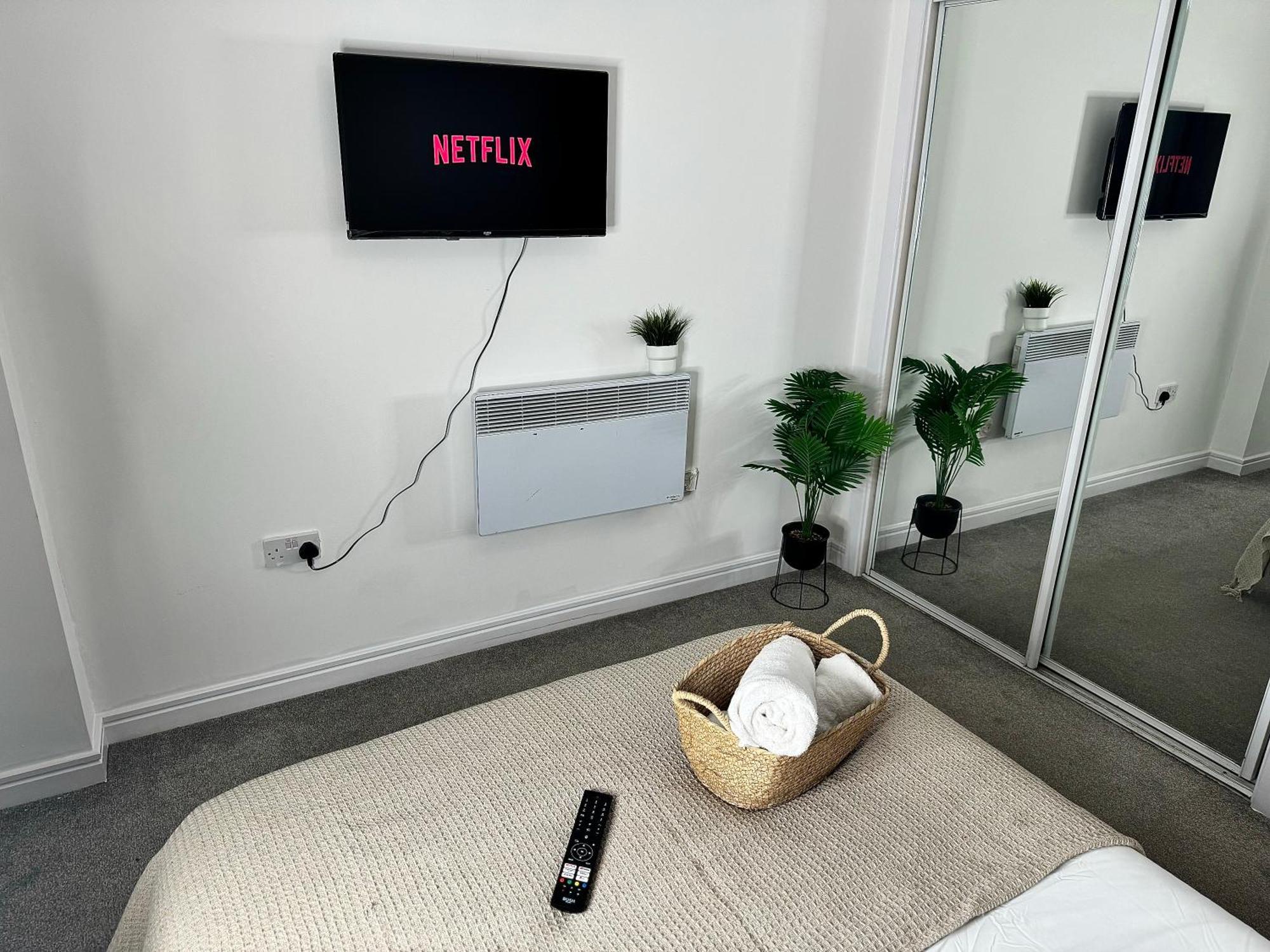 Birmingham City Centre - Centenary Plaza Luxury Apartment - Free Gym Екстериор снимка