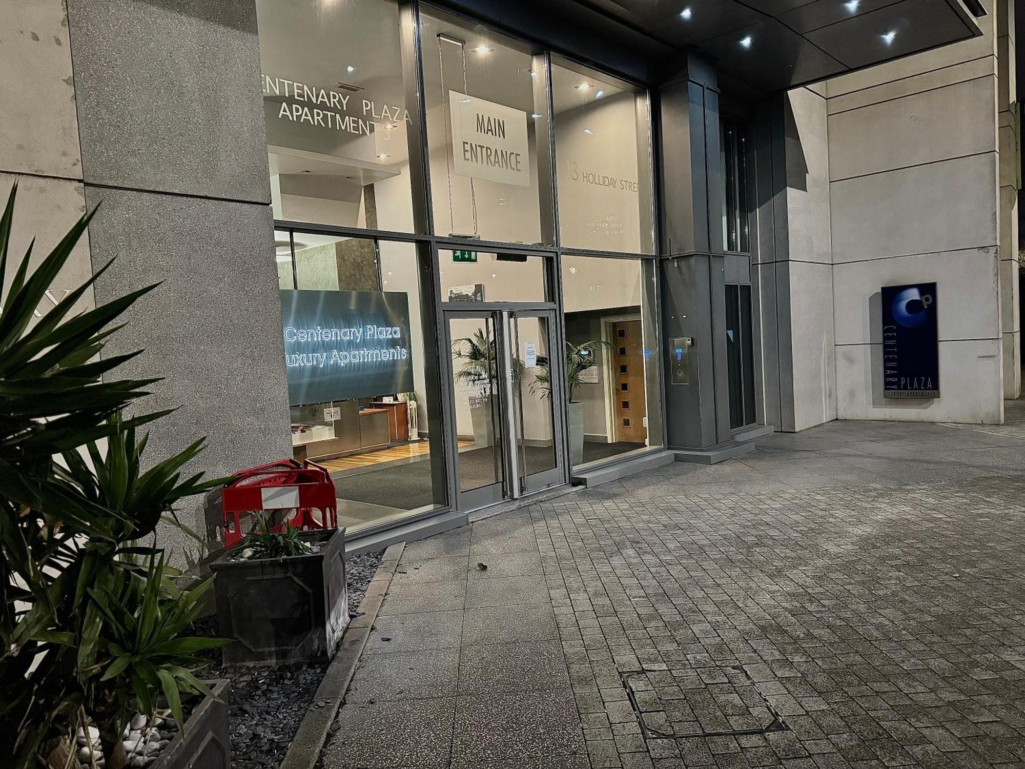 Birmingham City Centre - Centenary Plaza Luxury Apartment - Free Gym Екстериор снимка